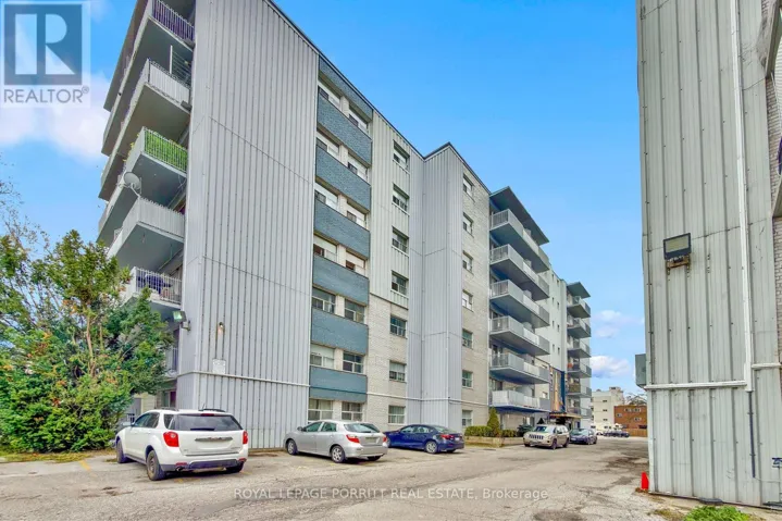 56 - 4 SUPERIOR AVENUE, Toronto (Mimico), Ontario M8V2M3