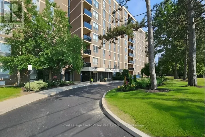 209 - 2835 ISLINGTON AVENUE, Toronto (Humber Summit), Ontario M9L2K2
