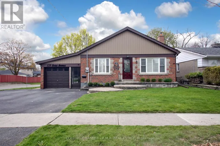 125 JONES AVENUE, Oshawa (Centennial), Ontario L1G3A3