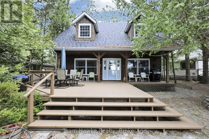 698 TINY BEACHES ROAD S, Tiny, Ontario L0L2T0