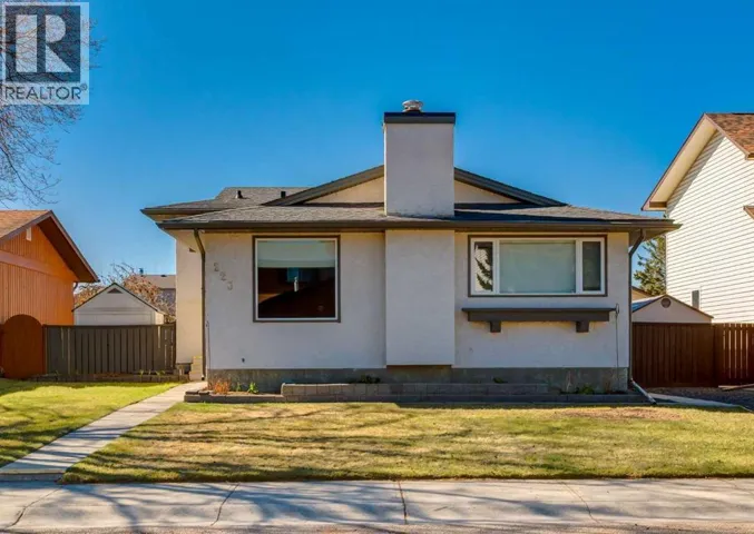 223 Cedarwood Road SW, Calgary, Alberta T2W3G8