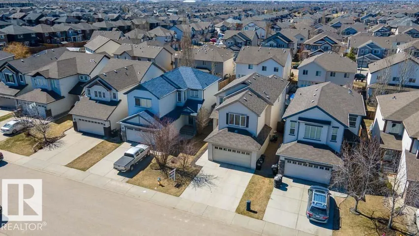 1734 63A ST SW, Edmonton, Alberta T6X0R8