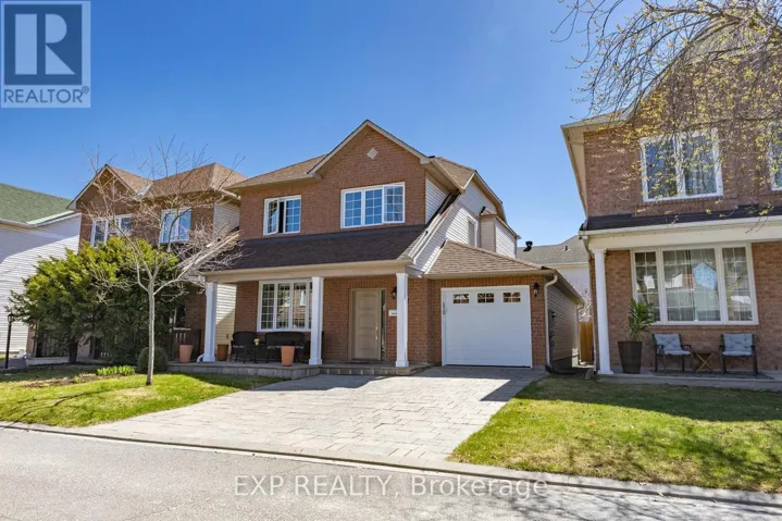 32 STONEPOINTE AVENUE, Ottawa, Ontario K2G6G4