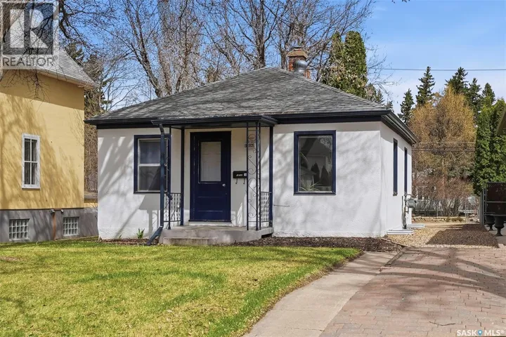 1117 15TH STREET E, Saskatoon, Saskatchewan S7N0R5