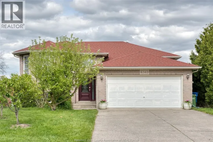 4340 ST. CLAIR AVENUE, LaSalle, Ontario N9H1G1