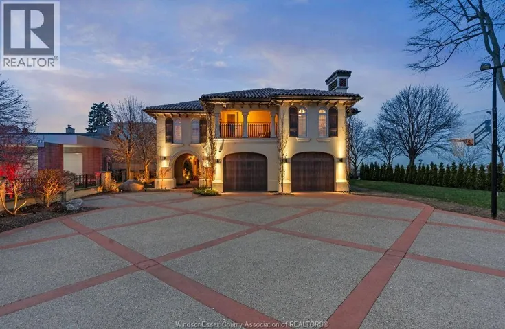 13038 RIVERSIDE DRIVE, Tecumseh, Ontario N8N1A8