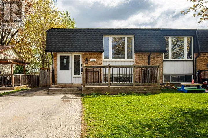 2367 MIDDLESMOOR Crescent, Burlington, Ontario L7P3X4