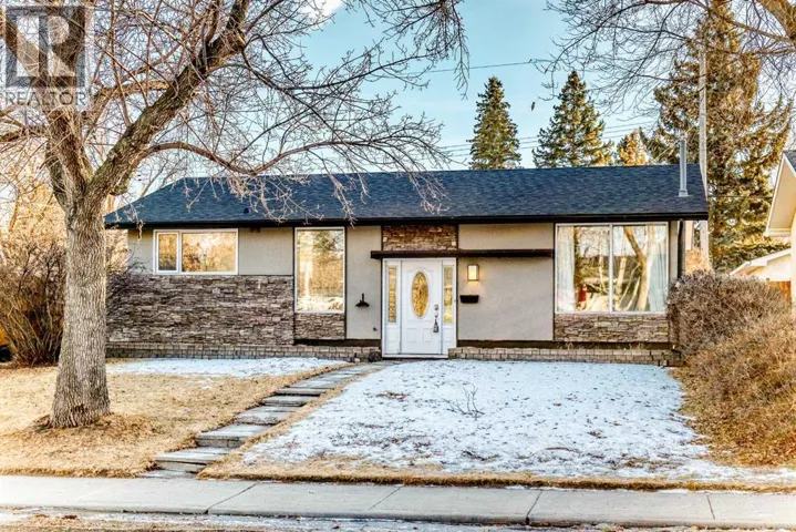 2831 63 Avenue SW, Calgary, Alberta T3E5J6