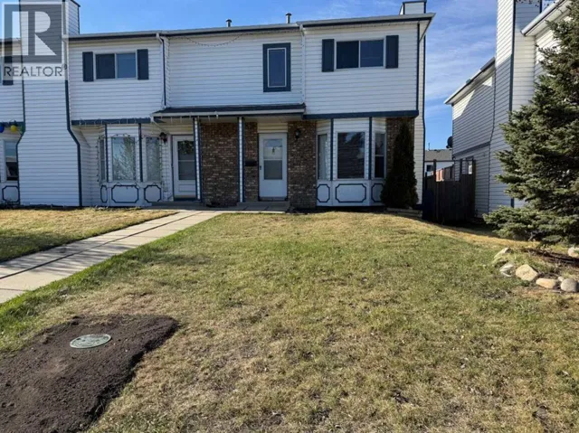 11 Ellenwood Drive, Red Deer, Alberta T4R2E3