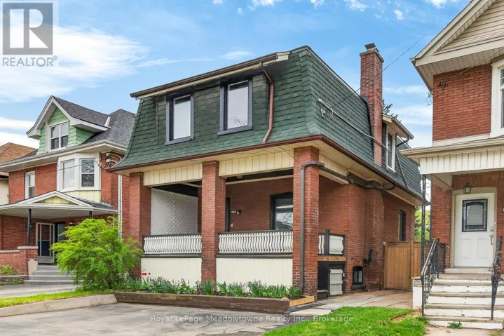 216 MAPLEWOOD AVENUE, Hamilton (Blakeley), Ontario L8M1X8