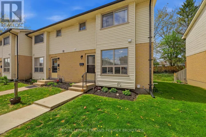 4 - 135 BELMONT DRIVE, London South (South O), Ontario N6J4J3