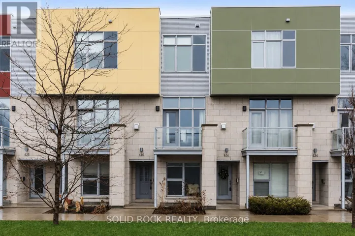 D - 63 YOUNG STREET, Ottawa, Ontario K1S5T5