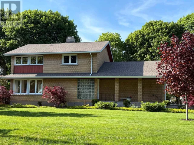 24 TENNESSEE AVENUE, Port Colborne (Sugarloaf), Ontario L3K2R9