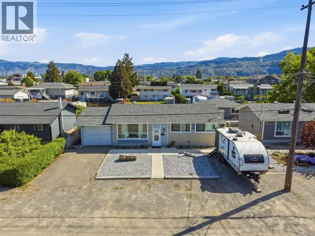 881 PEMBROKE Avenue, Kamloops, British Columbia V2B1Z2