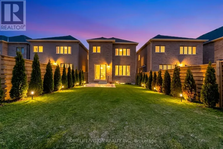 35 PINE HILL CRESCENT, Aurora (Aurora Estates), Ontario L4G3Y2