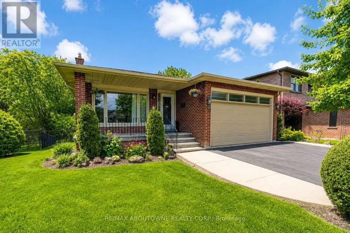 440 PARKRIDGE CRESCENT, Oakville (GA Glen Abbey), Ontario L6M1B2