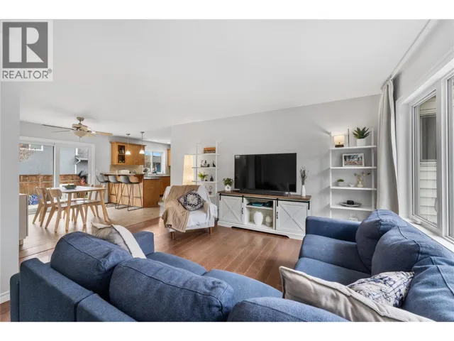 1233 Turri Avenue, Kelowna, British Columbia V1Y8N7