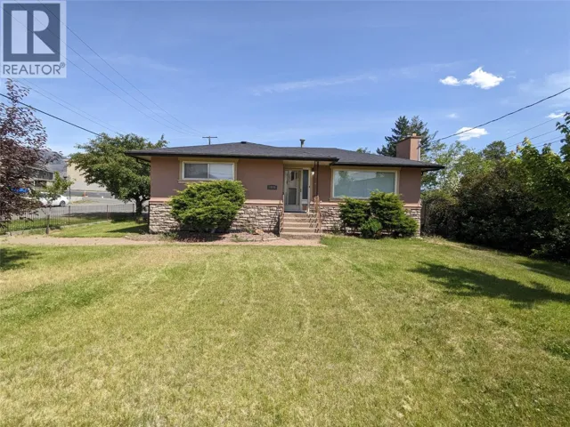 1020 13TH Street, Kamloops, British Columbia V2B3C9