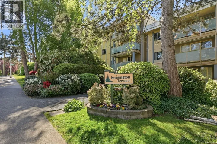 123 1025 Inverness Rd, Saanich, British Columbia V8X2S2
