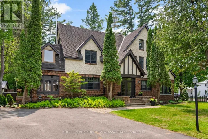 202 MARGARET STREET, Pembroke, Ontario K8A6A4