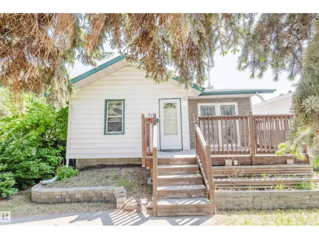 9731 162 ST NW, Edmonton, Alberta T5P3L1