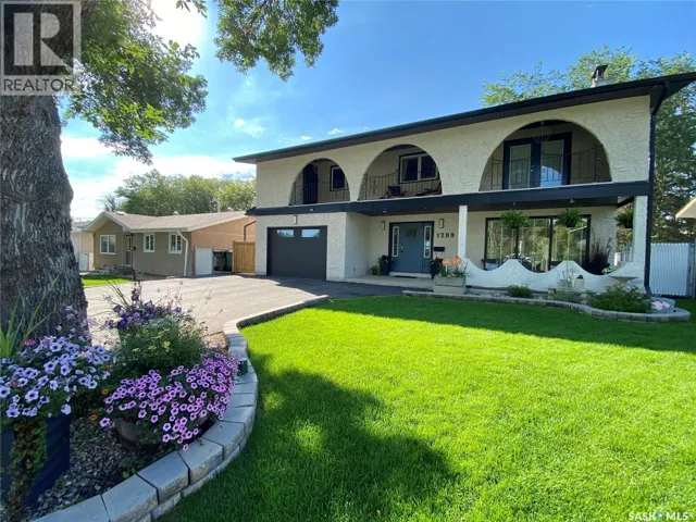 1289 Gillmor CRESCENT, Prince Albert, Saskatchewan S6V6A8