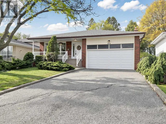22 CORAL HARBOUR CRESCENT, Markham (Bayview Fairway-Bayview Country Club Estates), Ontario L3T2Z7
