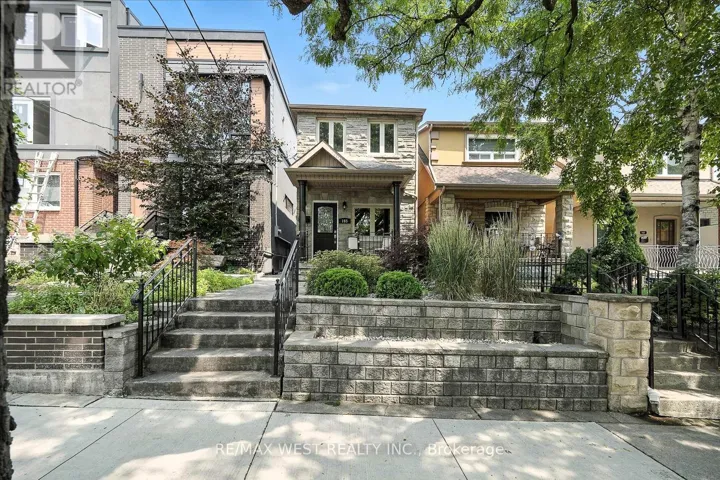 165 CALEDONIA ROAD, Toronto (Corso Italia-Davenport), Ontario M6E4S8