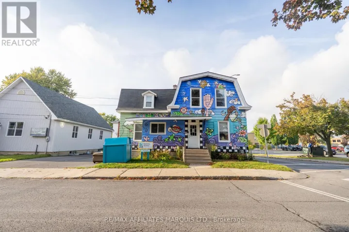 101 THIRD STREET W, Cornwall, Ontario K6J2N9