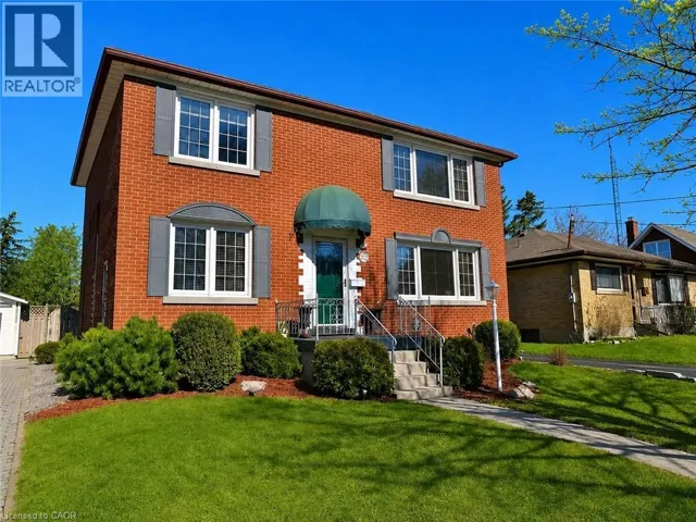 92 PATTANDON Avenue Unit# B, Kitchener, Ontario N2M3S5