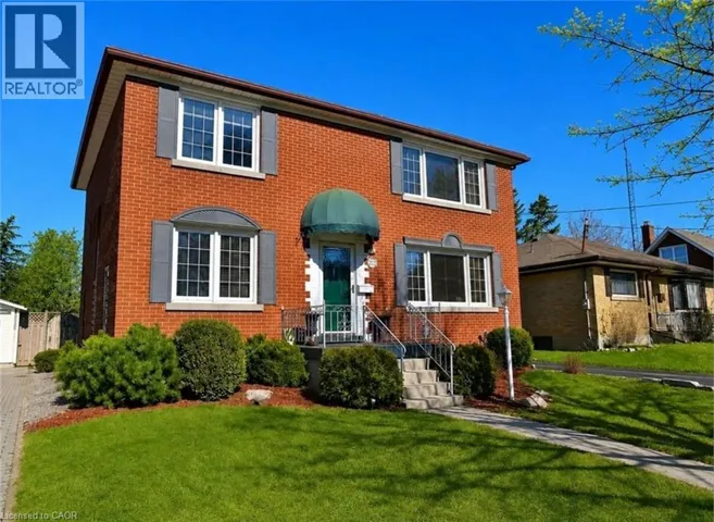 92 PATTANDON Avenue Unit# B, Kitchener, Ontario N2M3S5