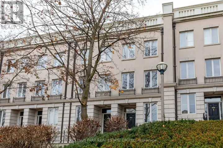 254 SPADINA ROAD, Toronto (Casa Loma), Ontario M5R2V1