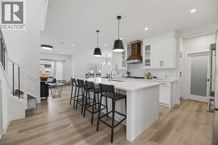 806 Mandalay Boulevard, Carstairs, Alberta T0M0N0