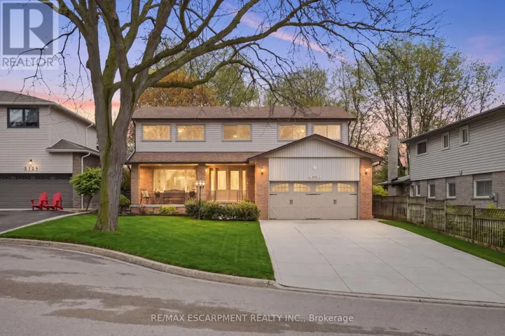 2127 LARABEE COURT, Burlington (Brant Hills), Ontario L7P3S3