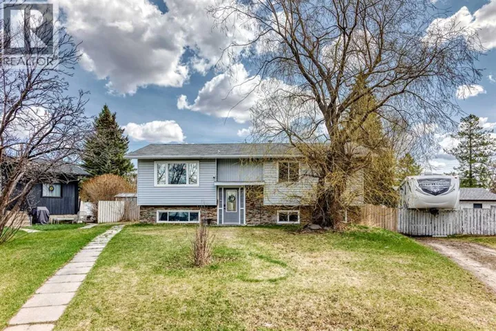 3 Shannon Close, Olds, Alberta T4H1C1