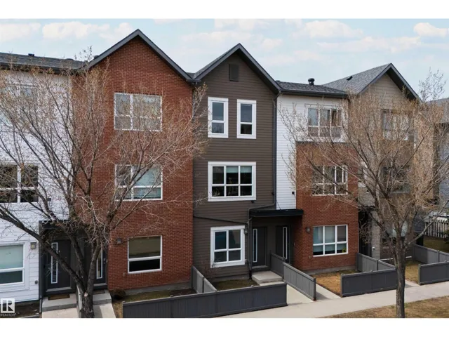 #8 2560 PEGASUS BV NW, Edmonton, Alberta T5E6V4