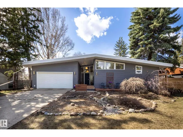 7824 119 ST NW, Edmonton, Alberta T6G2L4