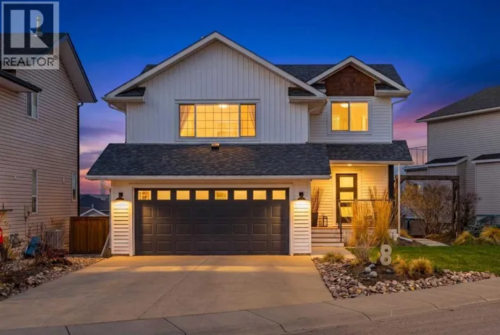 8 Sheep River Hill, Okotoks, Alberta T0L1T4