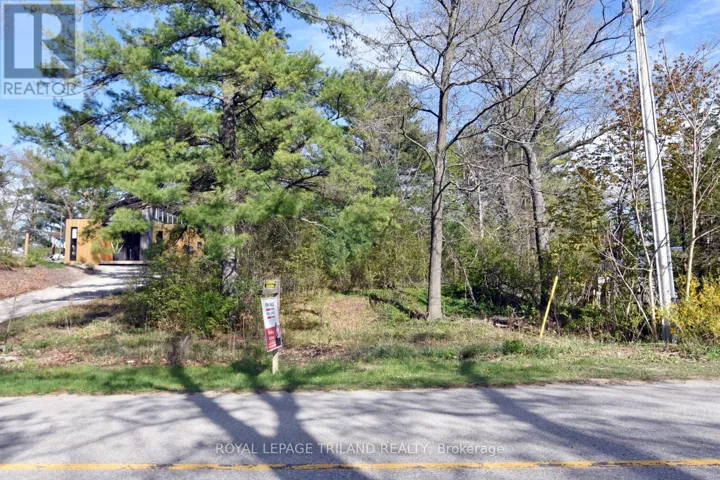 9980 NIPIGON STREET, Lambton Shores (Port Franks), Ontario N0M2L0