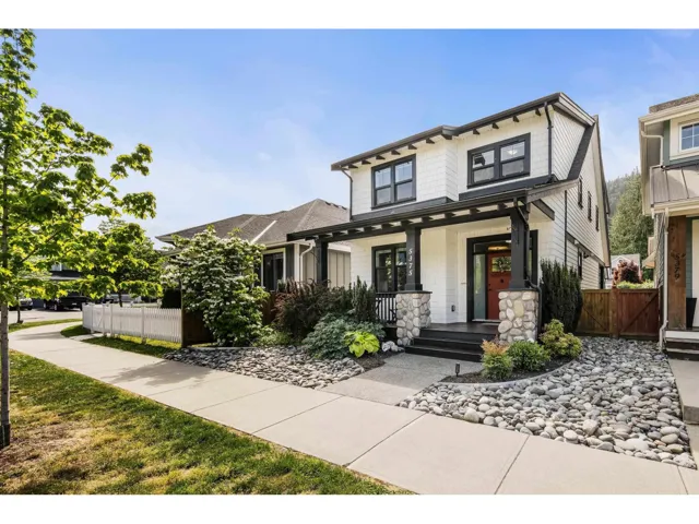 5375 TYEE LANE, Garrison Crossing, Chilliwack, British Columbia V2R0Y1