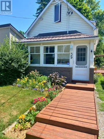 39 RAGLAN STREET, Trent Hills (Campbellford), Ontario K0L1L0