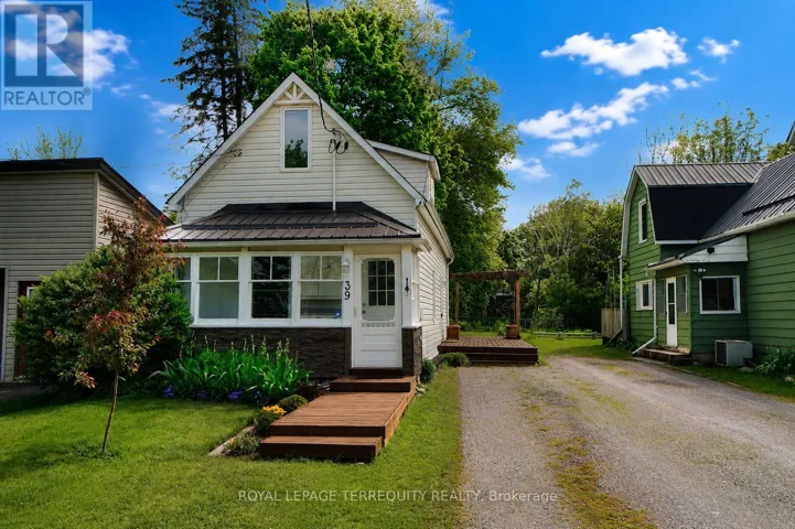 39 RAGLAN STREET, Trent Hills (Campbellford), Ontario K0L1L0