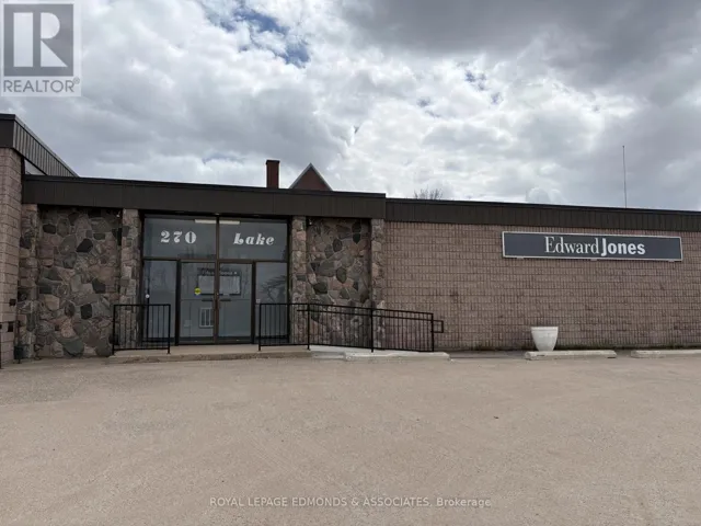 A,B - 270 LAKE STREET, Pembroke, Ontario K8A7Y9
