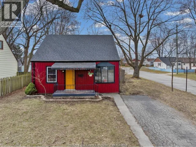 1205 OAK AVENUE, Windsor, Ontario N8X2B2
