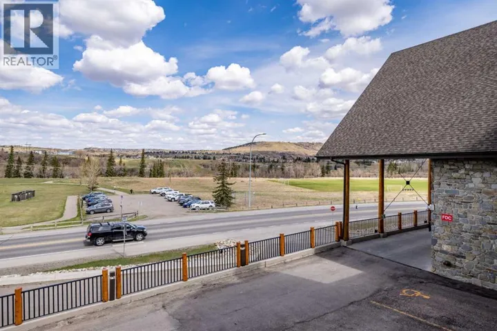213, 77 George Fox Trail W, Cochrane, Alberta T4C0N1