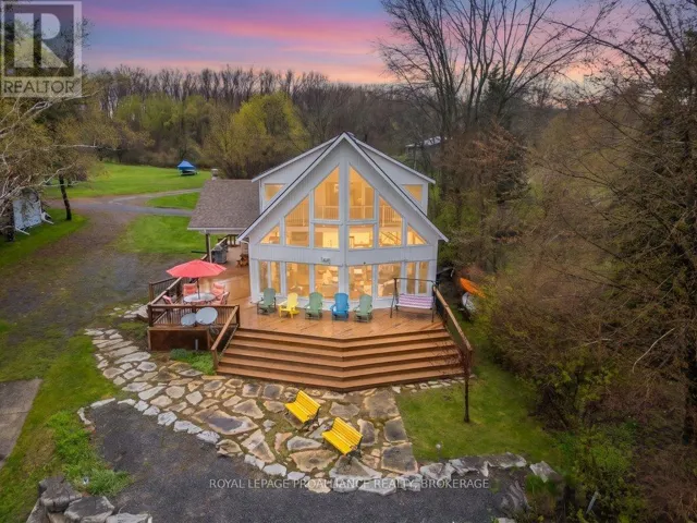 243 LEONE'S COVE LANE, Frontenac Islands (The Islands), Ontario K0H2Y0