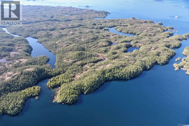 DL 1216 Slingsby Channel, See Remarks, British Columbia V0N2P0