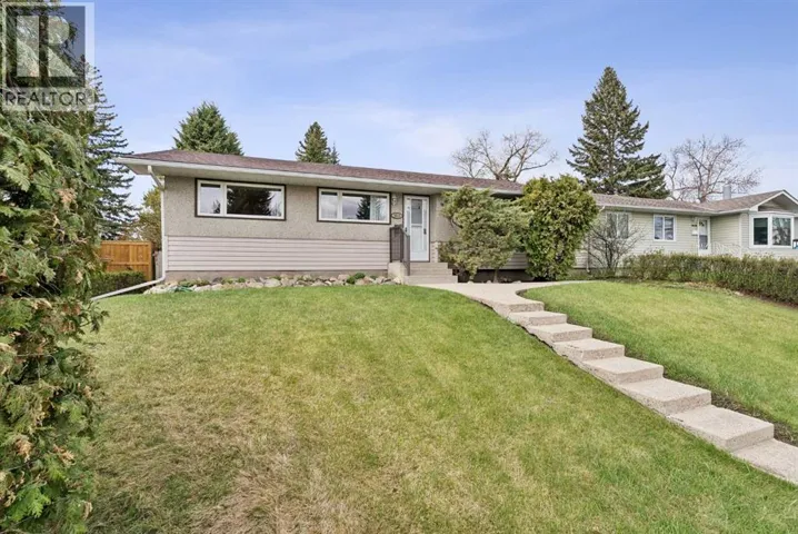 9843 5 Street SE, Calgary, Alberta T2J1K8