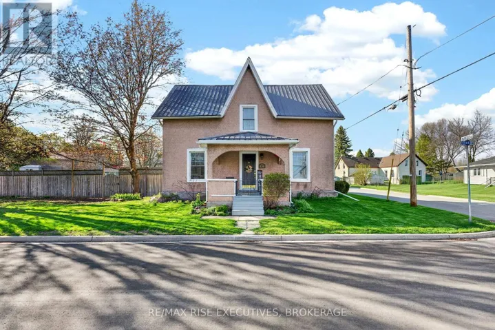 336 QUEEN STREET, Loyalist (Bath), Ontario K0H1G0