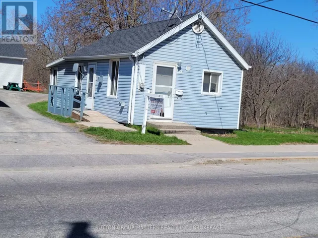 688 MONTREAL STREET, Kingston (East of Sir John A. Blvd), Ontario K7K3J4